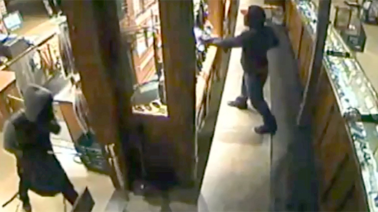 Image result for Police seek burglars who stole rifles from Orlando Bass Pro Shop