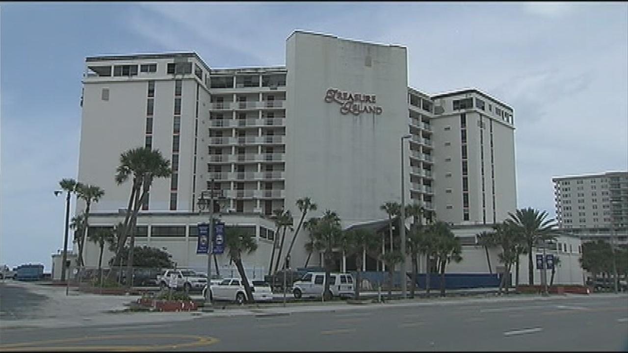 Treasure Island Inn Daytona Beach The Best Beaches In World Dilapidated Treasure Island Resort Has New Owners Wftv